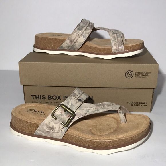 Clarks Collection Brynn Madi Buckle Toe-Post Sandals - Picture 5 of 8